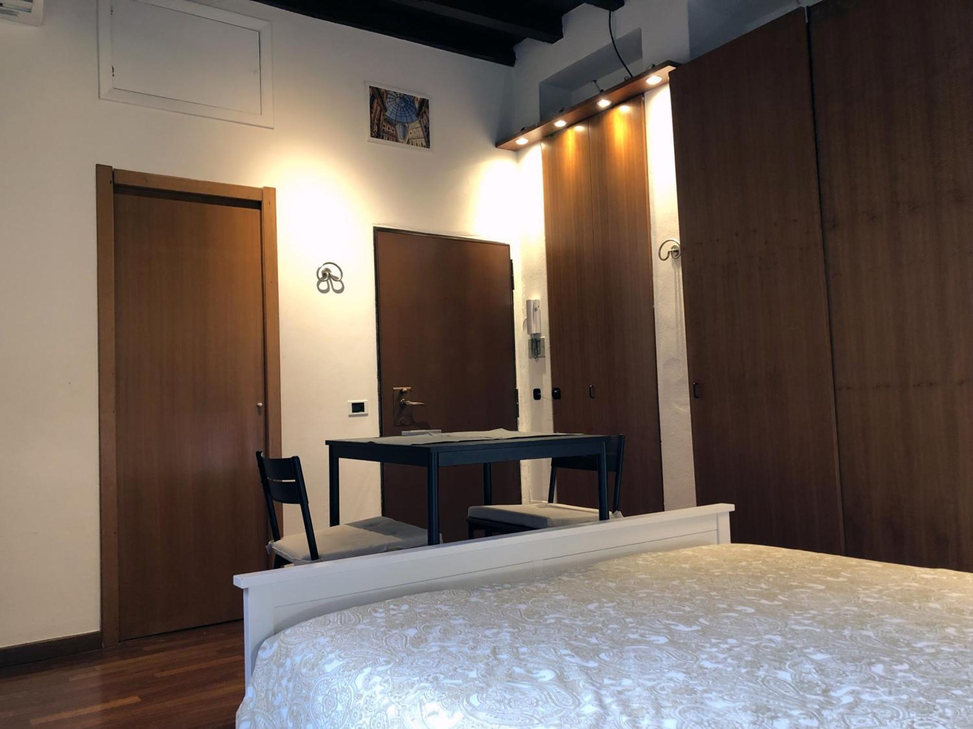 밀라노 Brera Vip Spotlight - Brera - Duomo - Castello Sforzesco - Lanza Metro M2 아파트 외부 사진